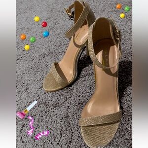 Glaze Glittery Heels Size 6.5